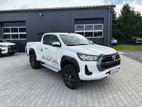 Toyota Hilux Extra Cab tylko 22 000km, SR, 4x4, klima, A/T