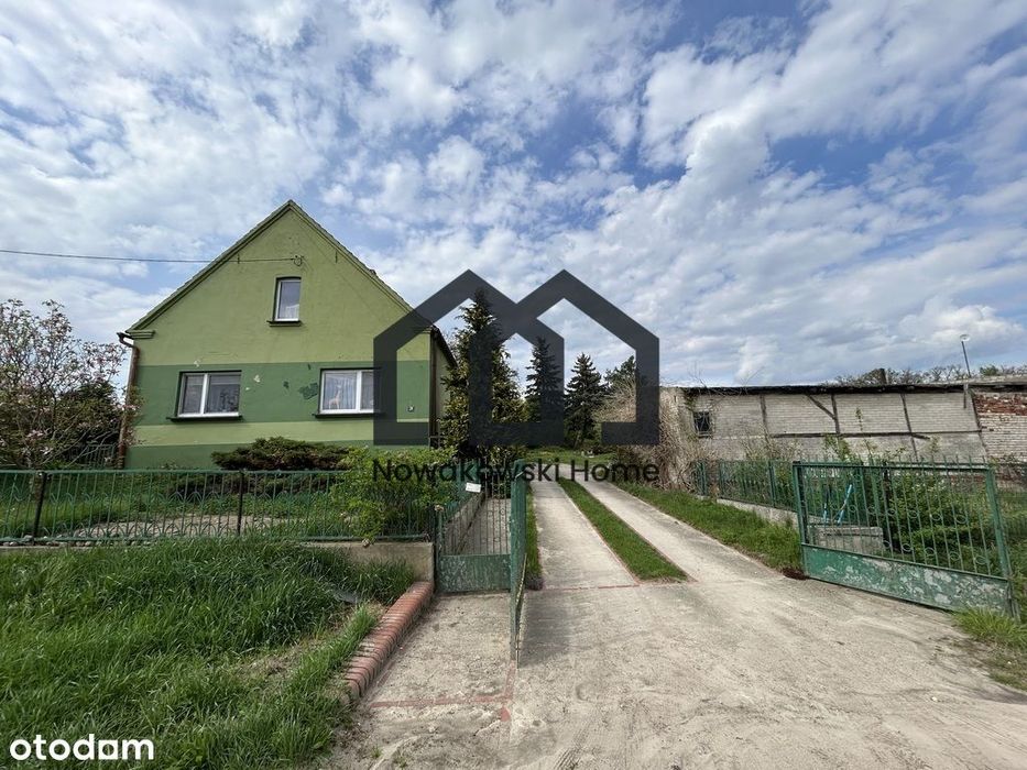 Dom z dużą działka 1587m2