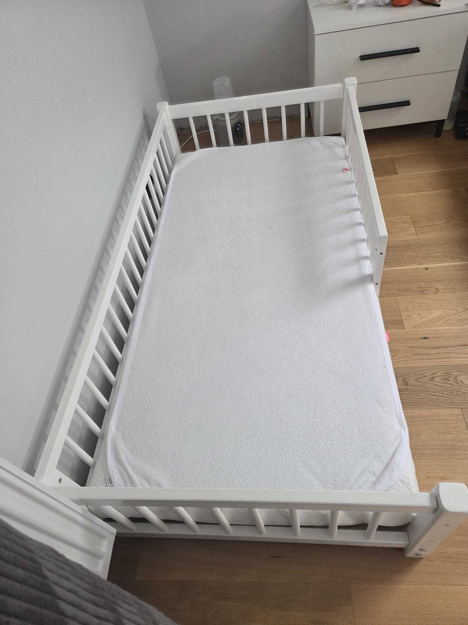 Łóżko dziecięce niskie z materacem Montessori Ourbaby