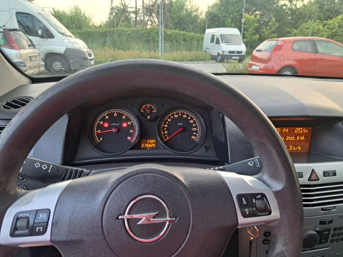 Opel Astra H 1.8 benzyna+LPG Tempomat