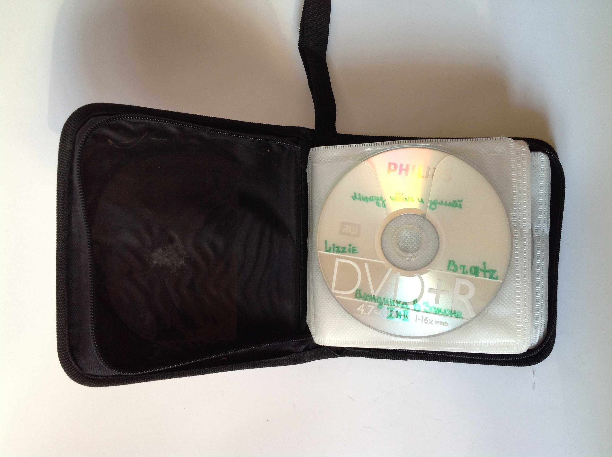 Фильмы сериалы DVD 28 штук коллекция плюс сумка альбом 40 шт CD ДВД