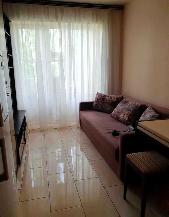 Продам смарт-квартиру с капитальным ремонтом, метро - 10 минут