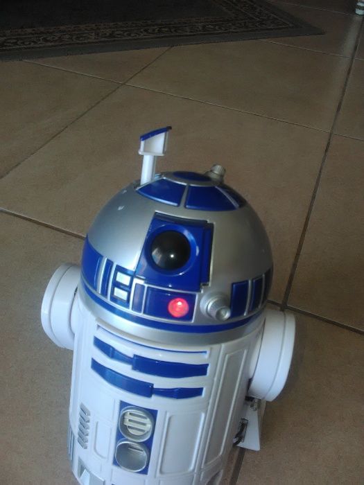 star wars R2D2robot