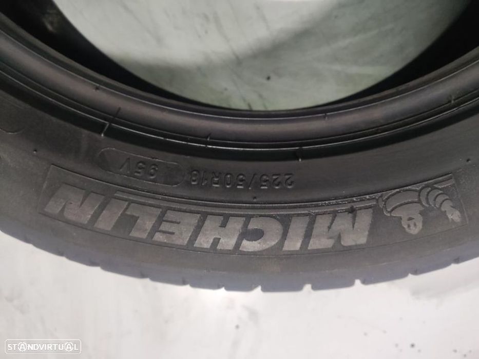 2 pneus semi novos 225-50r18 michelin - oferta dos portes 130 EUROS
