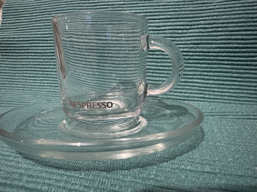 Nespresso szklana filiżanka ze spodkiem