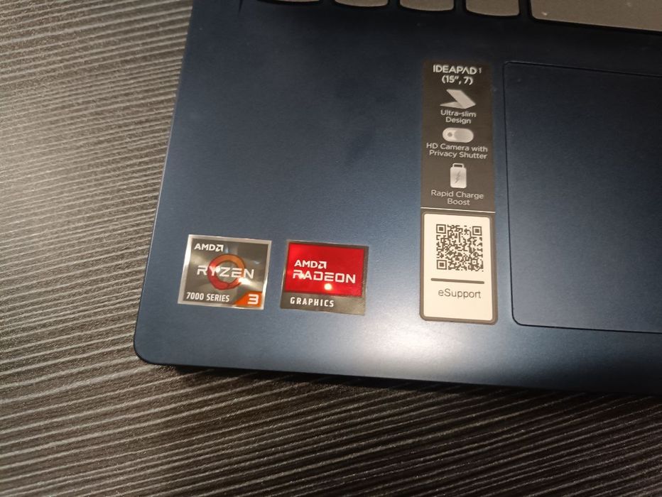 Lenovo IdeaPad 1 15AMN7