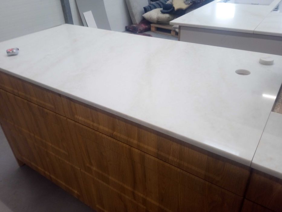 Blaty kuchenne z kamienia