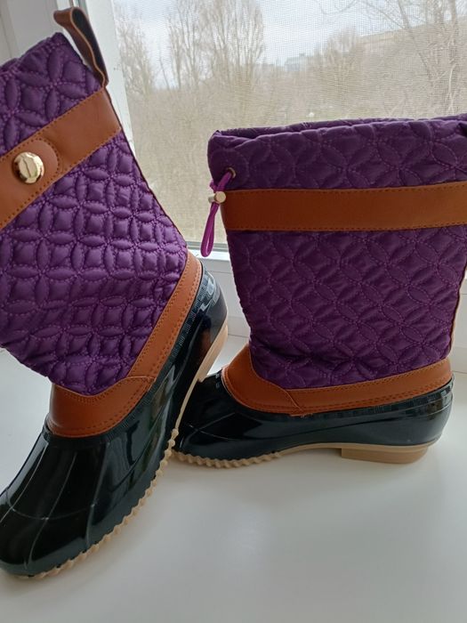 Гумові жіночі чобітки утеплені