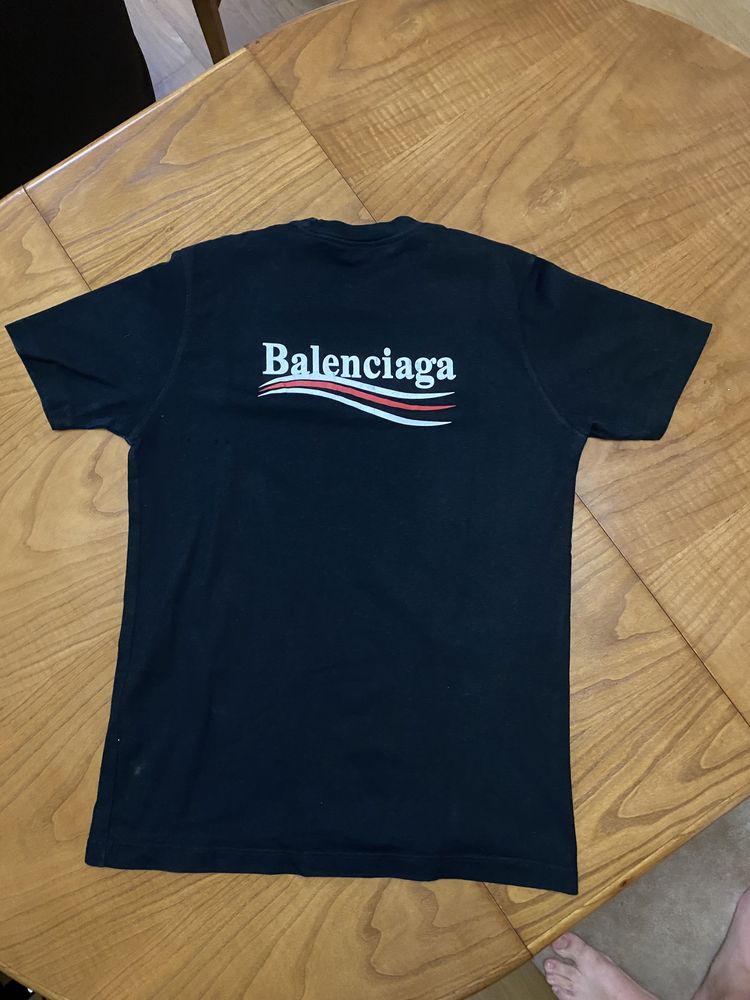 T-shirt Balenciaga