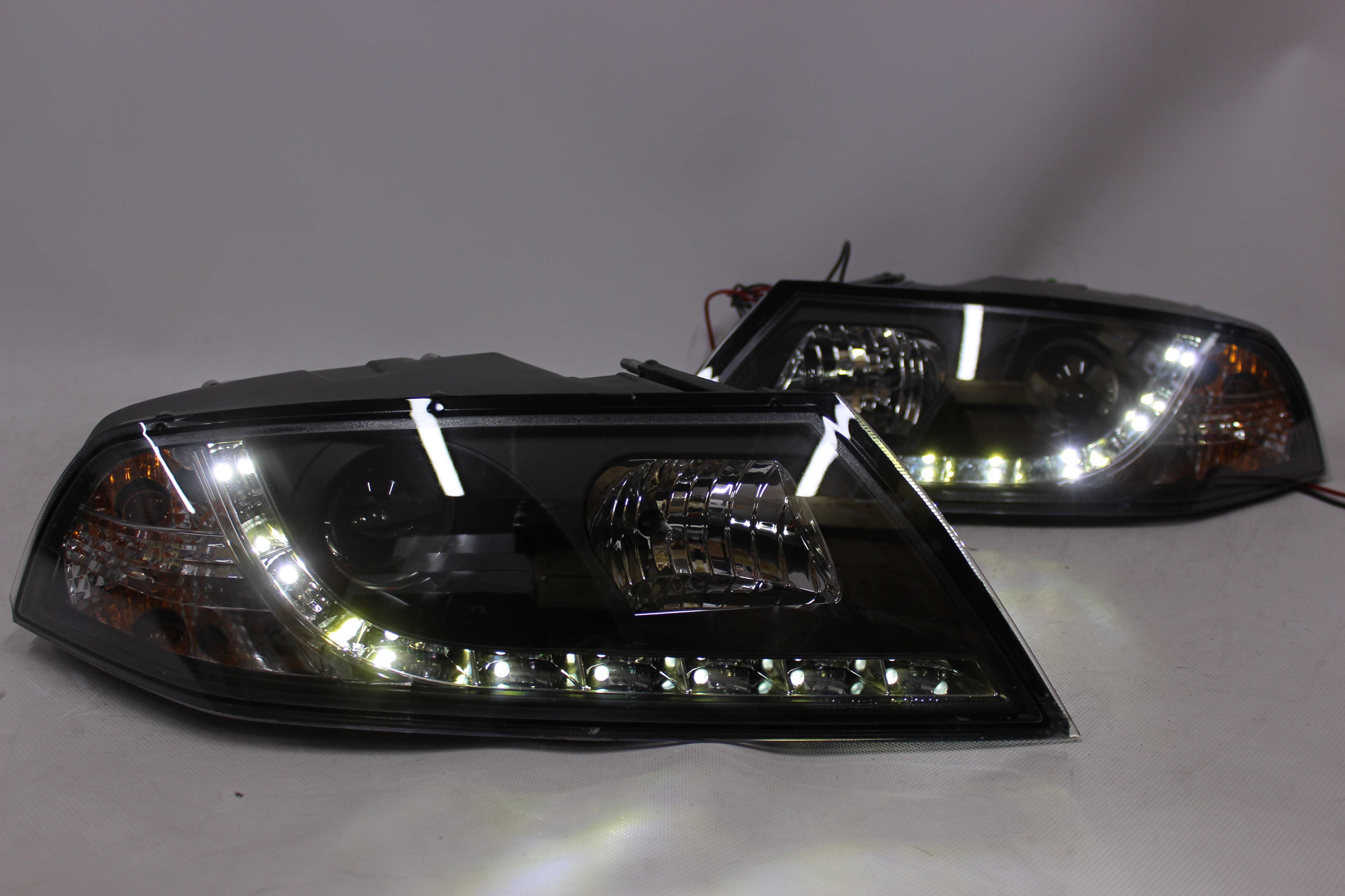 Lampy reflektory przednie przód SKODA OCTAVIA 2 II 04-08 XENON D1S LED