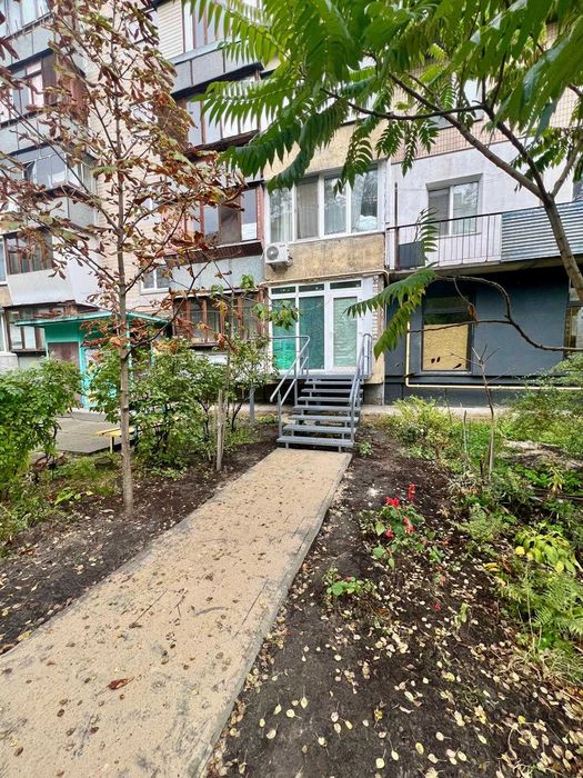 Комерційна нерухомість пр. Лісовий 11 від власника - прямий продаж!!!