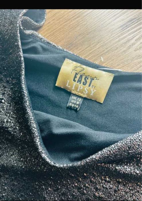 sukienka srebrna L 40 błyszcząca połyskująca jedno ramię wesele