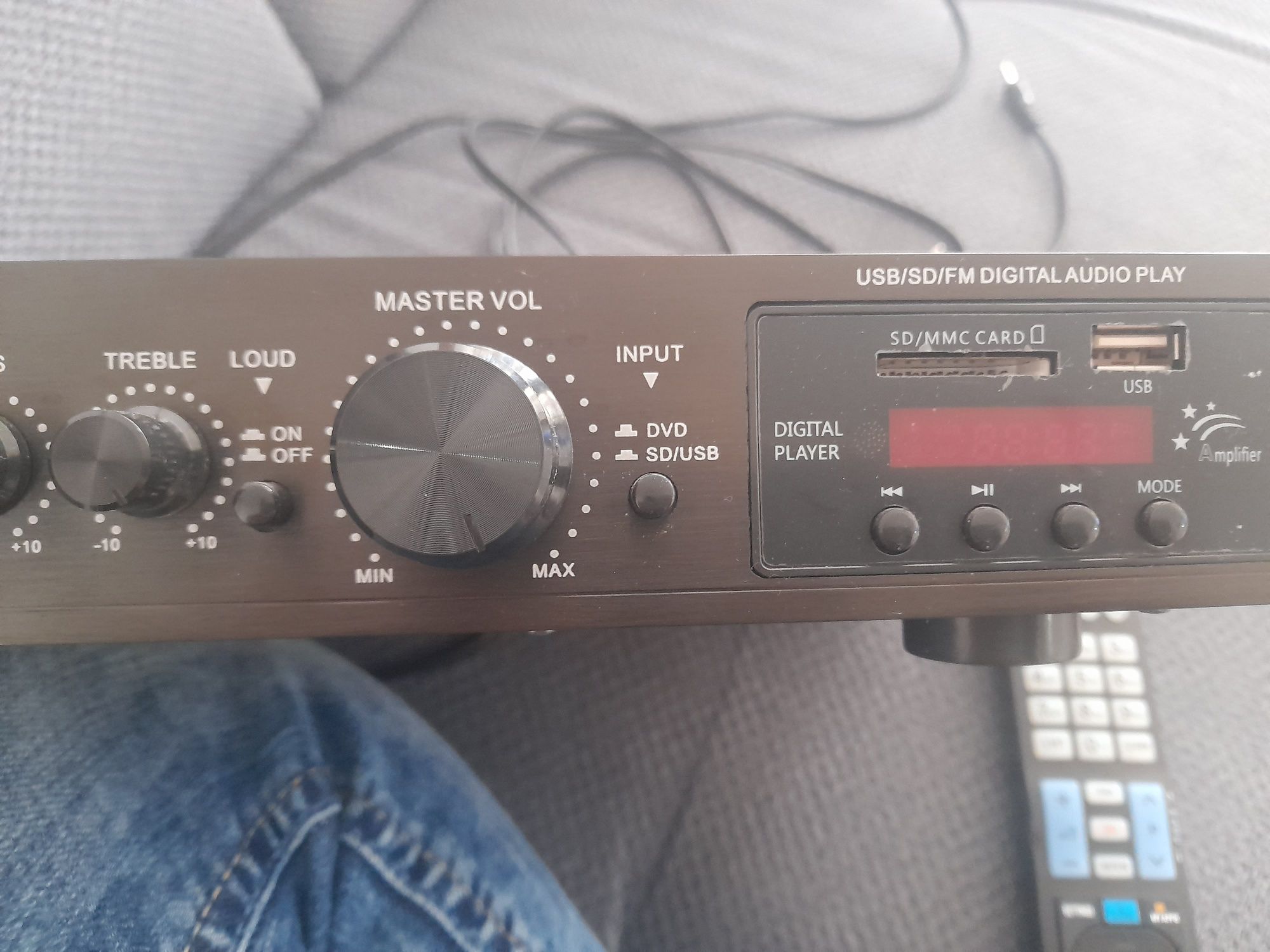 Wzmacniacz soundbar