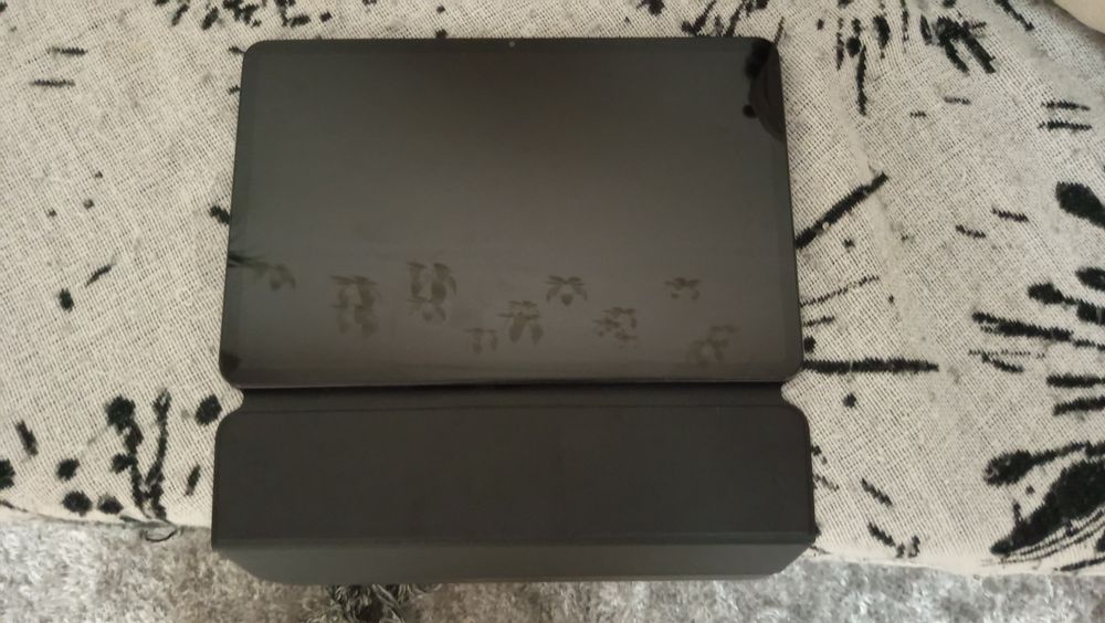 Xiaomi Pad 6 com capa electromagnética
