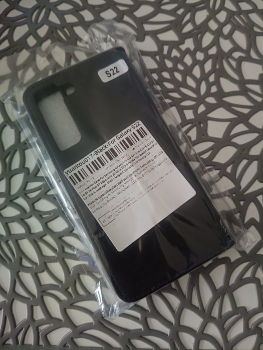 Etui pokrowiec futerał na telefon otwierane czarne Samsung Galaxy S22