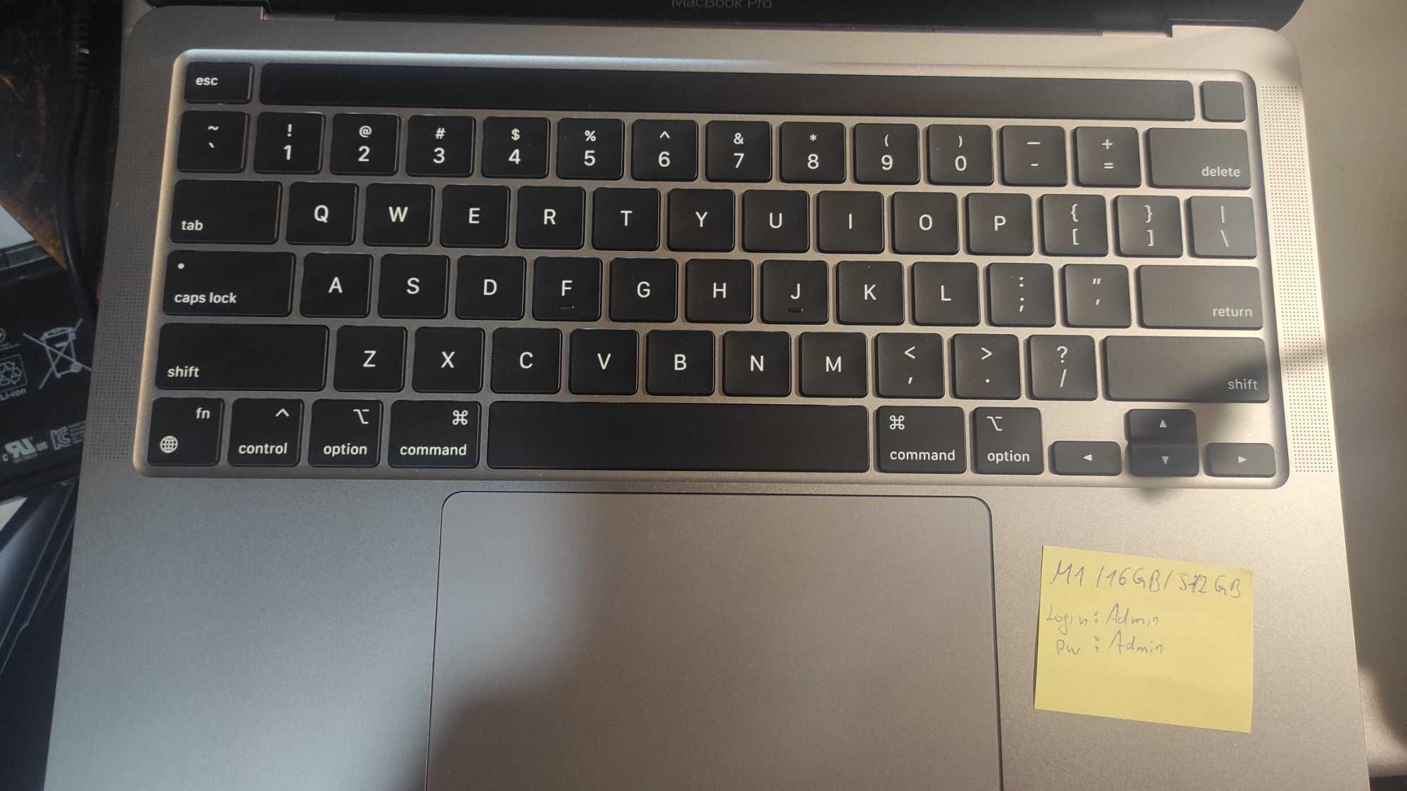 MacBook Pro 13" M1 2020