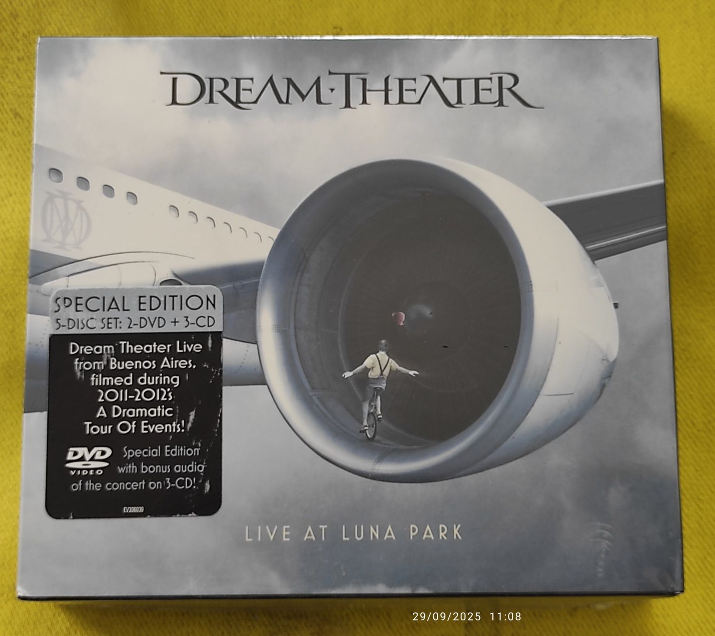 The Dream Theater - Live At Luna Park 3CD+2DVD
