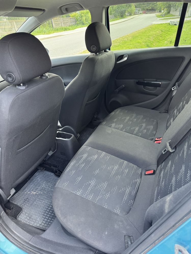 Opel corsa 1.4 benzyna