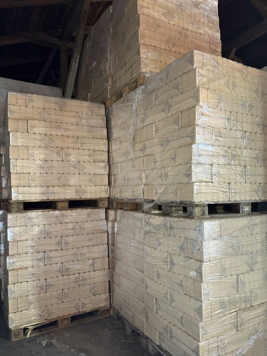 Brykiet sosnowy dębowy buk ruf mix iglasty liściasty kominkowy