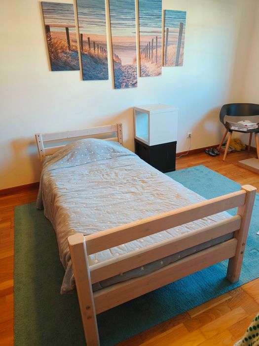 Cama solteiro FLEXA