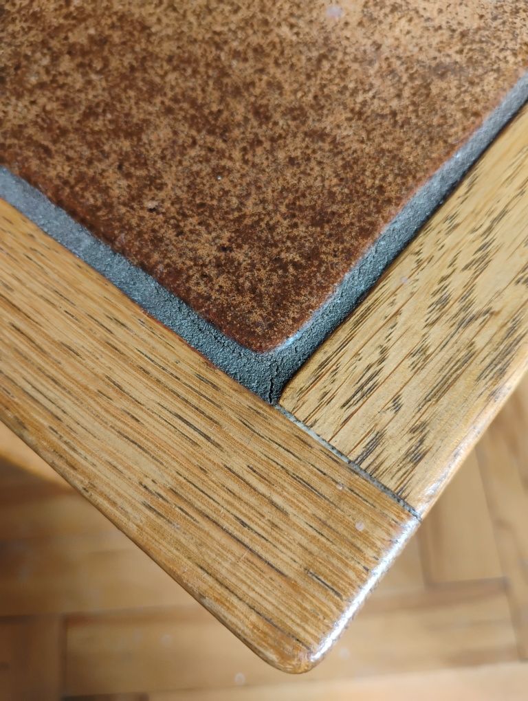 Stół dębowy  90 x 90 cm niski jak ława
