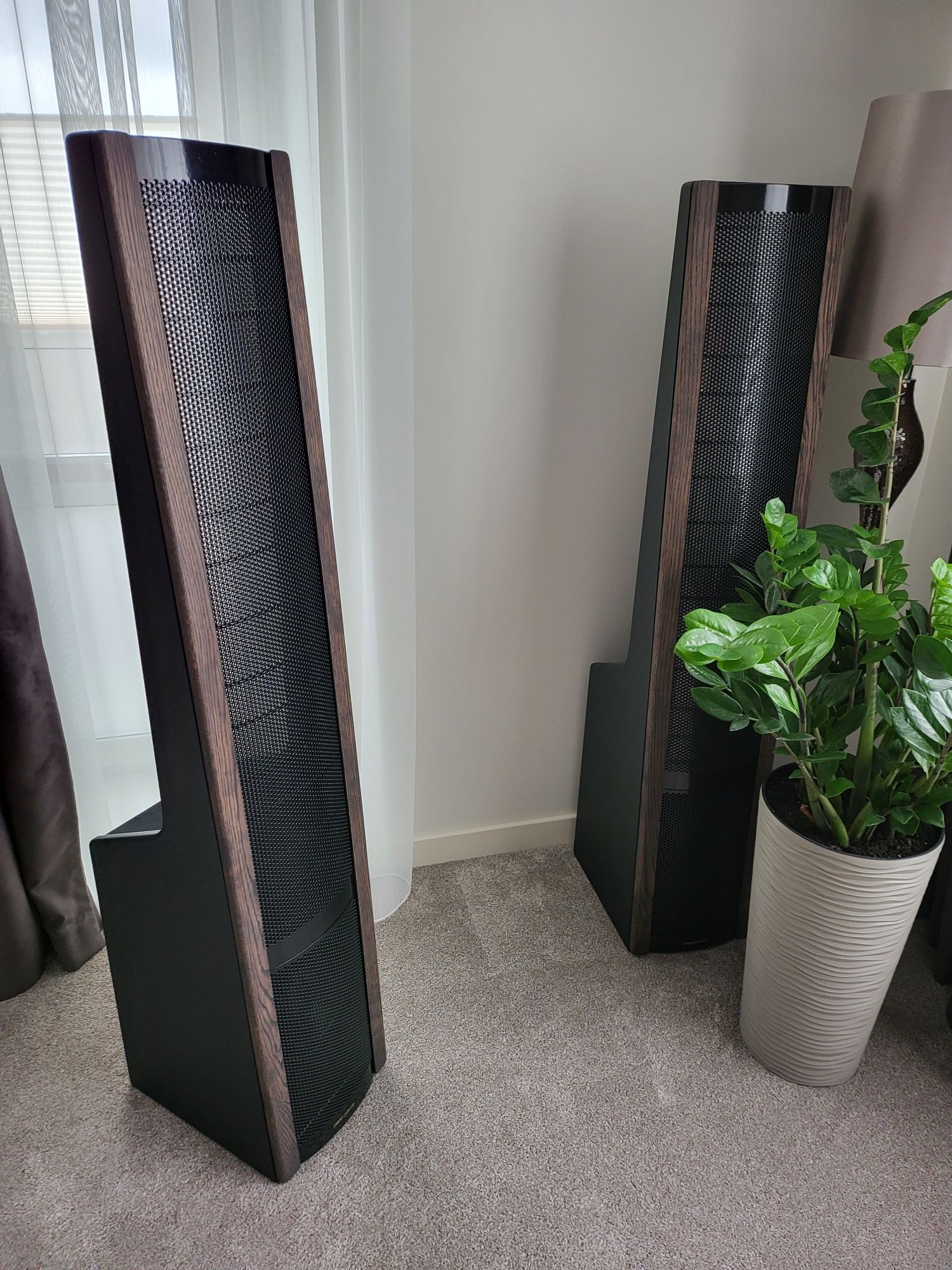 Martin Logan Aerius i