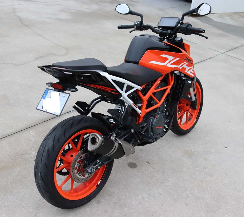 KTM Duke 390 Impec (18)