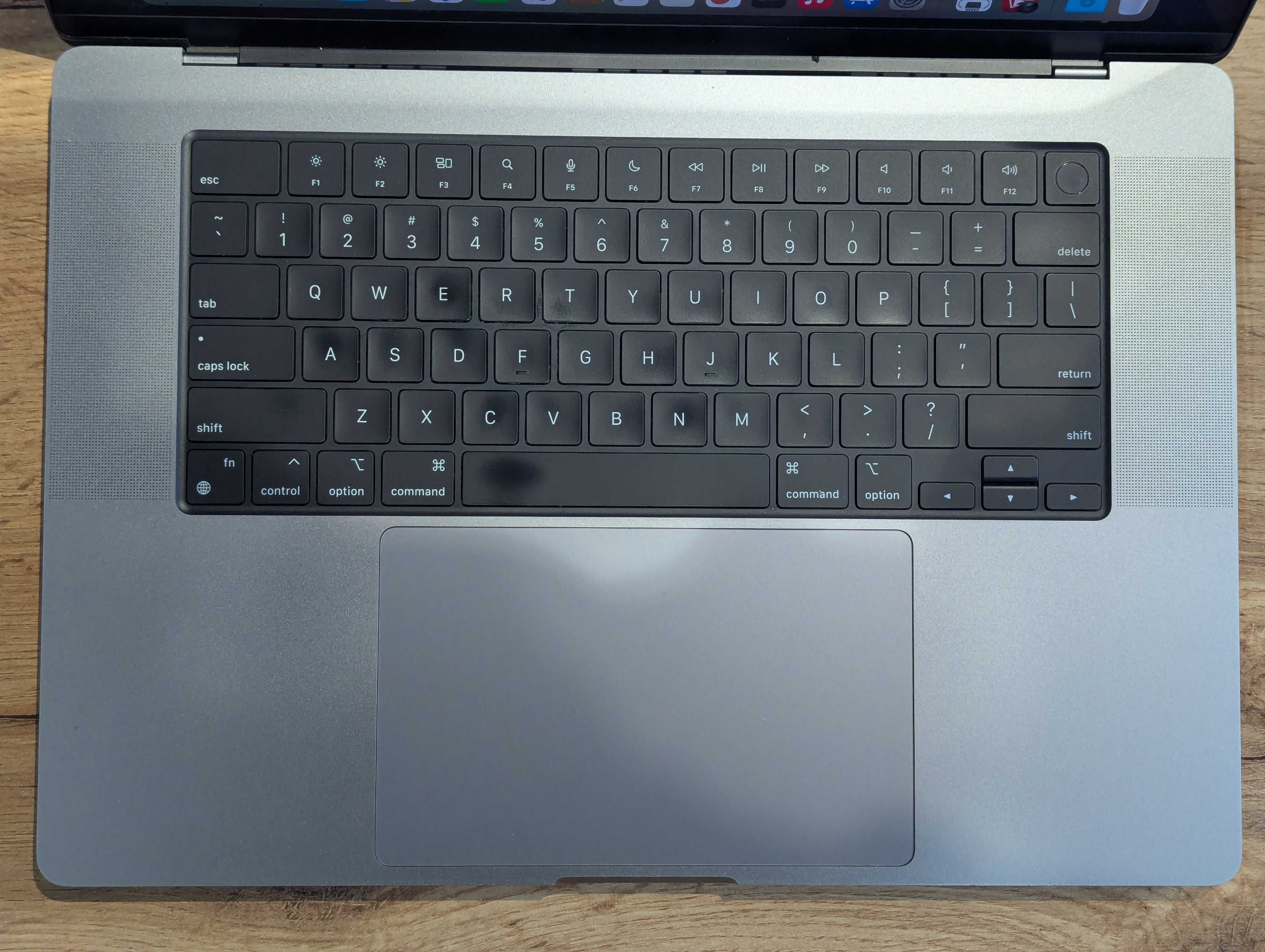 Macbook pro 16 2021 m1 pro 16/512gb 10/16gpu