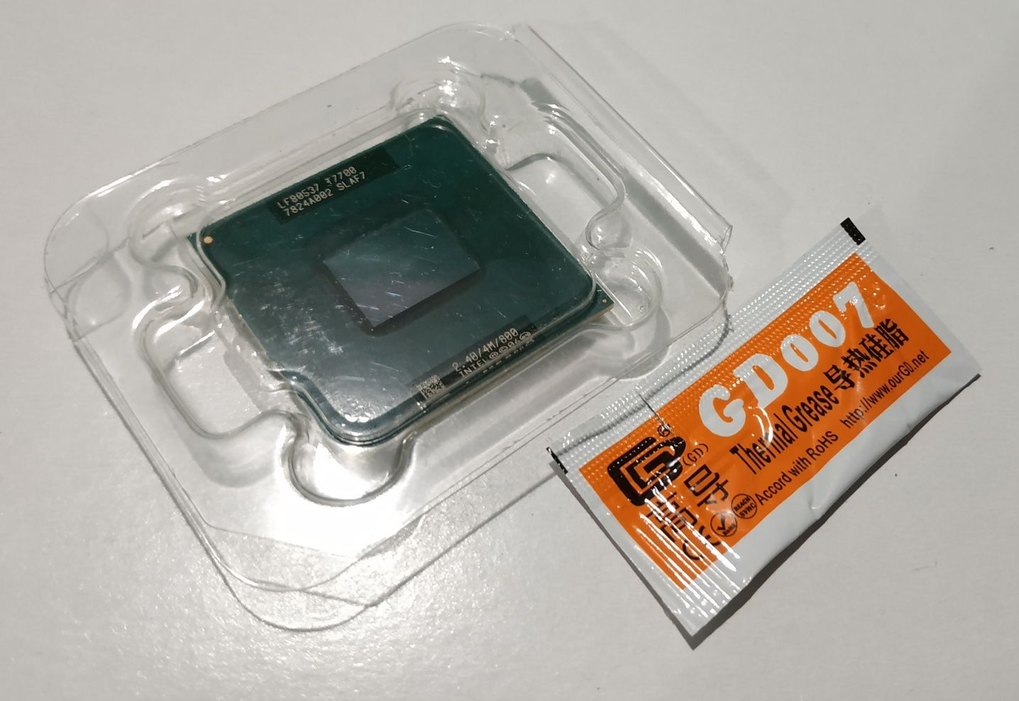 Процесор ноутбука Intel Core 2 Duo T7700 2.40GHz/4M/35W Socket P