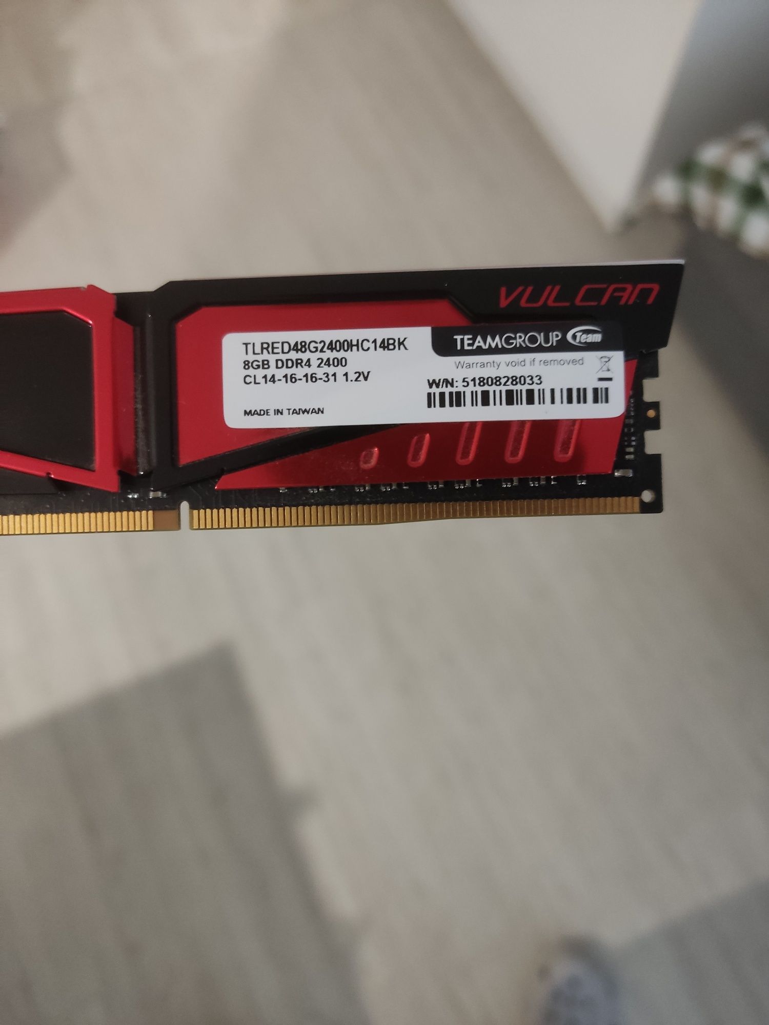 Оперативна пам'ять DDR4 8GB TEAMGROUP Vulcan 2400-3200MHz