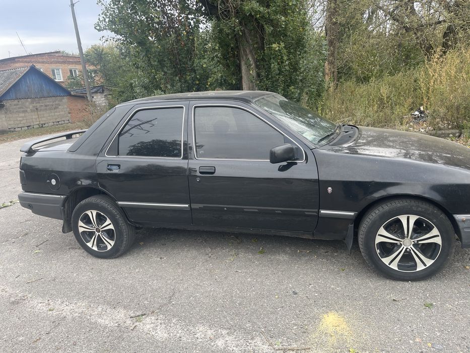 Продам Ford Sierra .