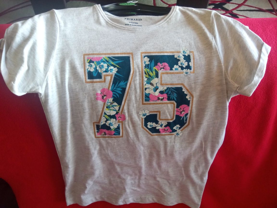 T-shirt menina 10-11 anos NOVA