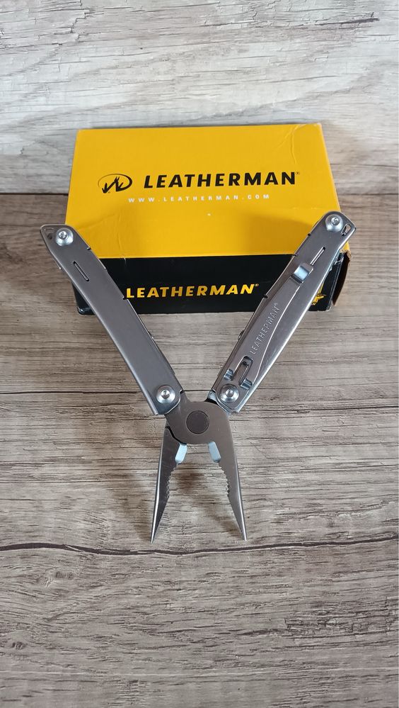 Leatherman Sidekick Multi-Tool 14 Tools ручний інструмент