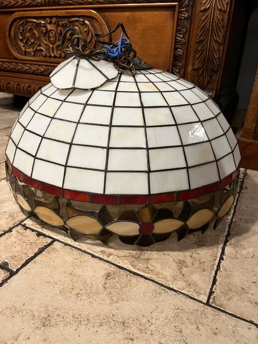 Lampa witrażowa wisząca Tiffany