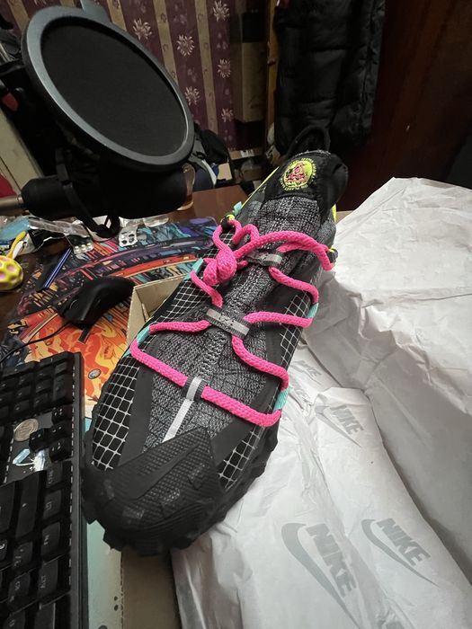 NIKE ACG Mountain Fly Low Оригинал DD2861-010