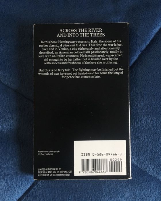 Across the River and into the Trees de Hemingway