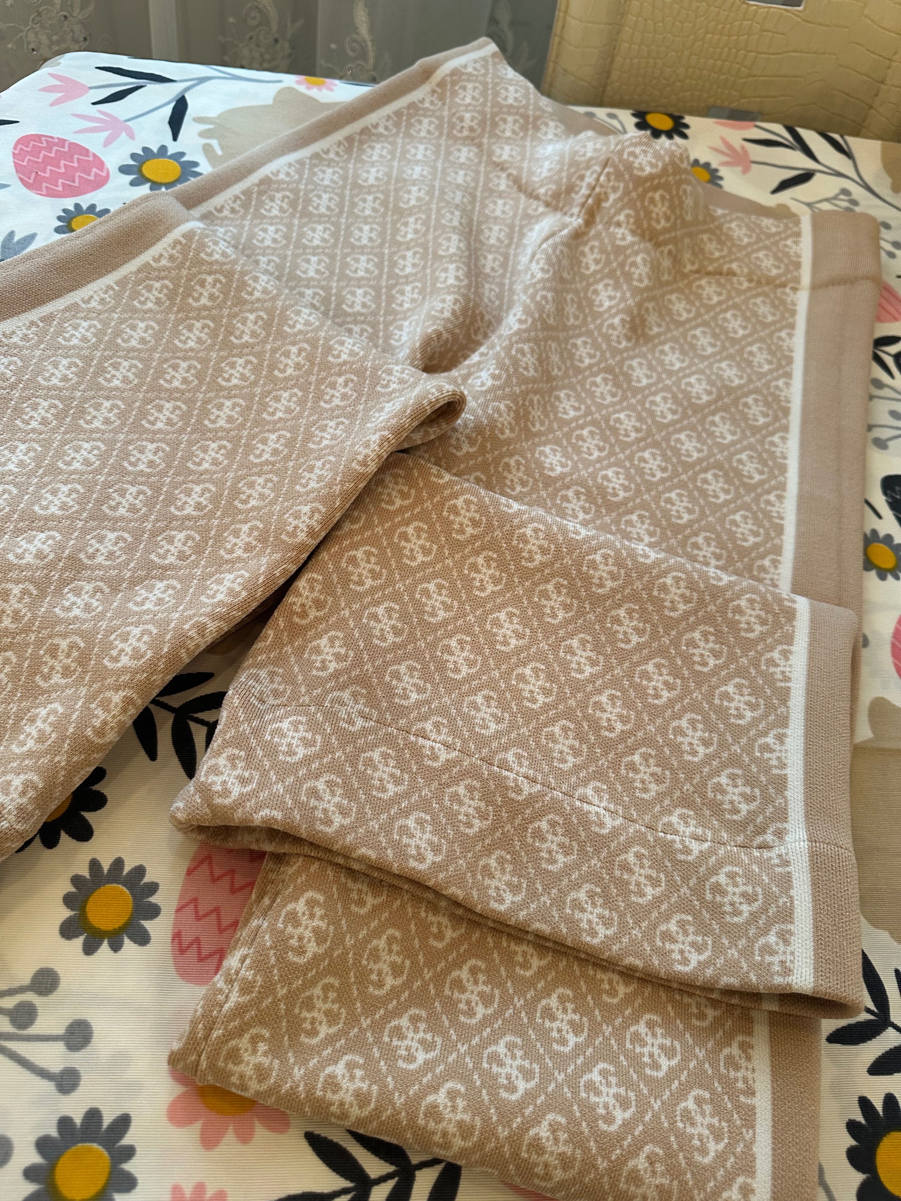 Штани Guess модні жіночі