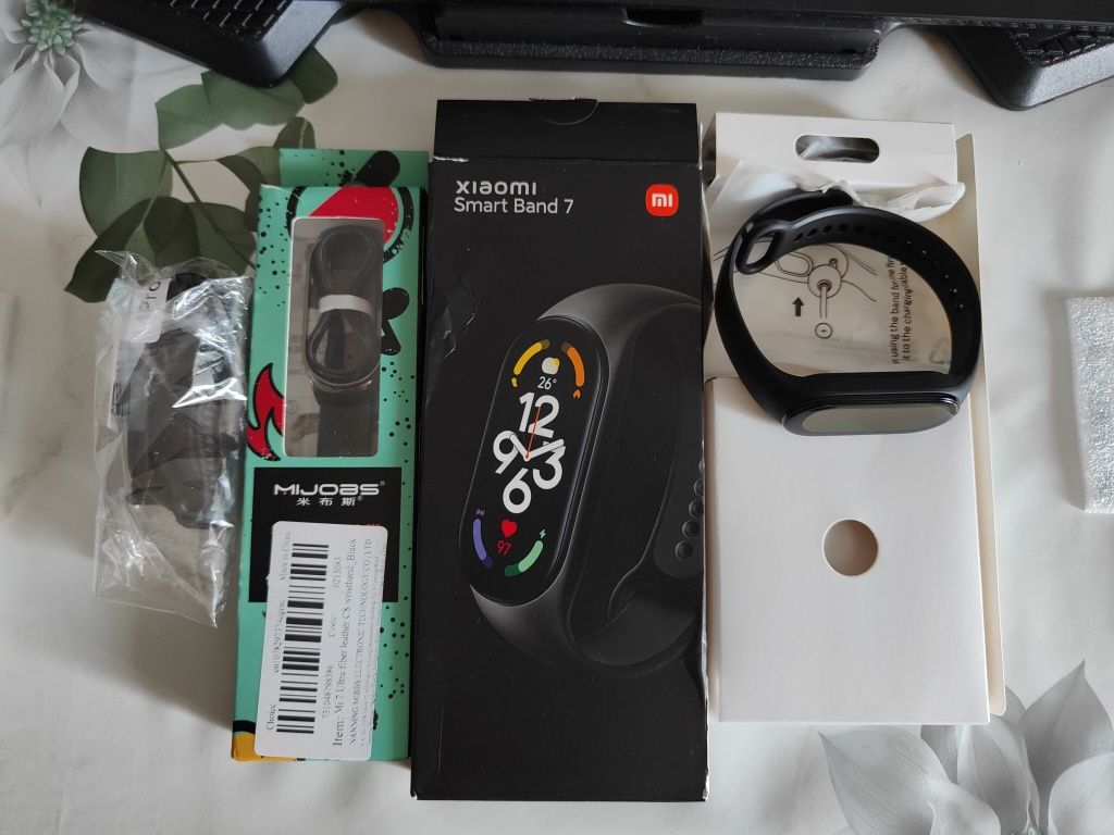 Фітнес трекер Xiaomi Mi Band 7 в ідеальному стані + 2 ремінця