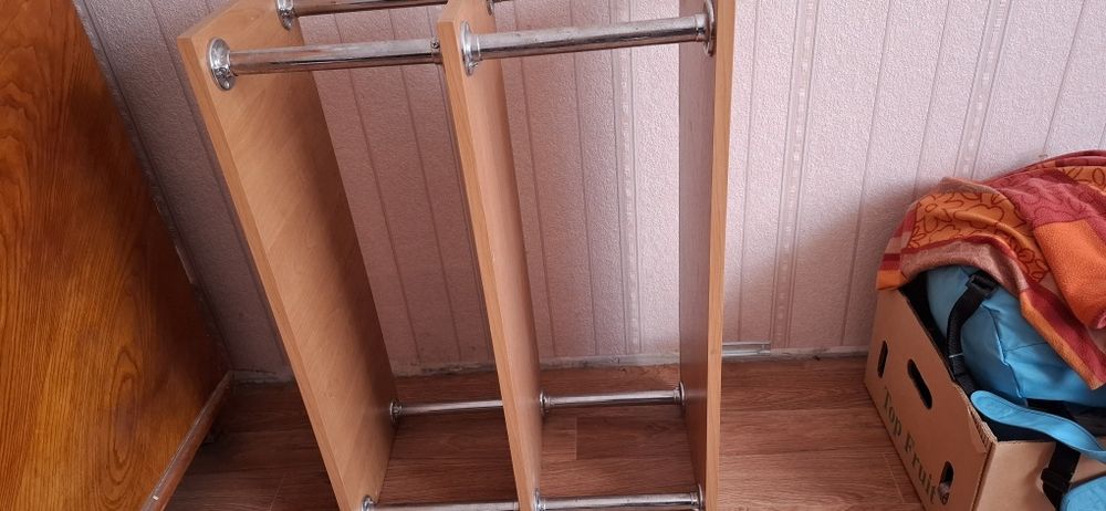 Полички, шафки, комоди