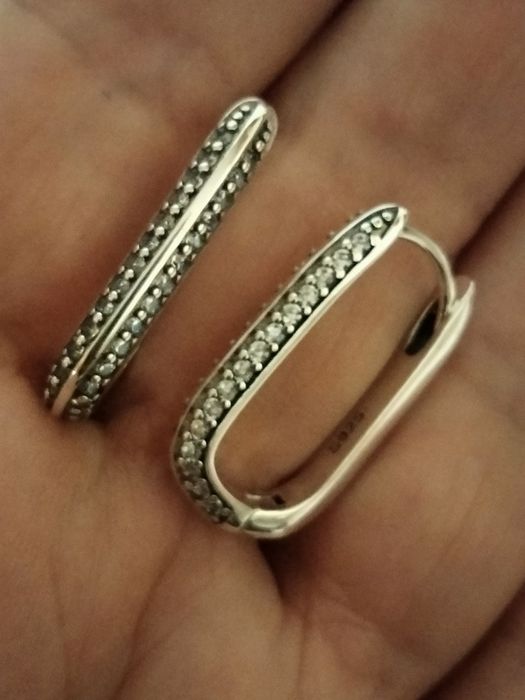 Серьги серебряные, новые родированные разные.