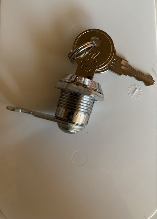 Замок/меблевий замочок/замок шафки