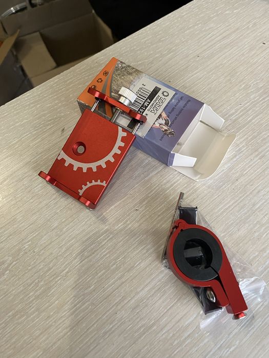 Тримач для телефону мото червоний, сірий