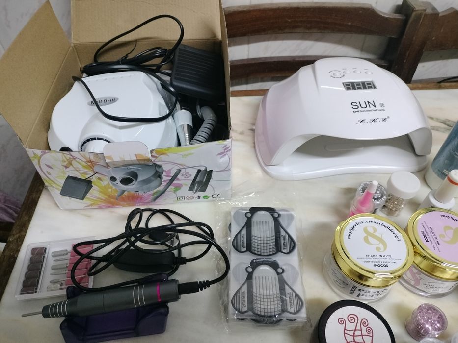 Conjunto unhas de gel / acrílico