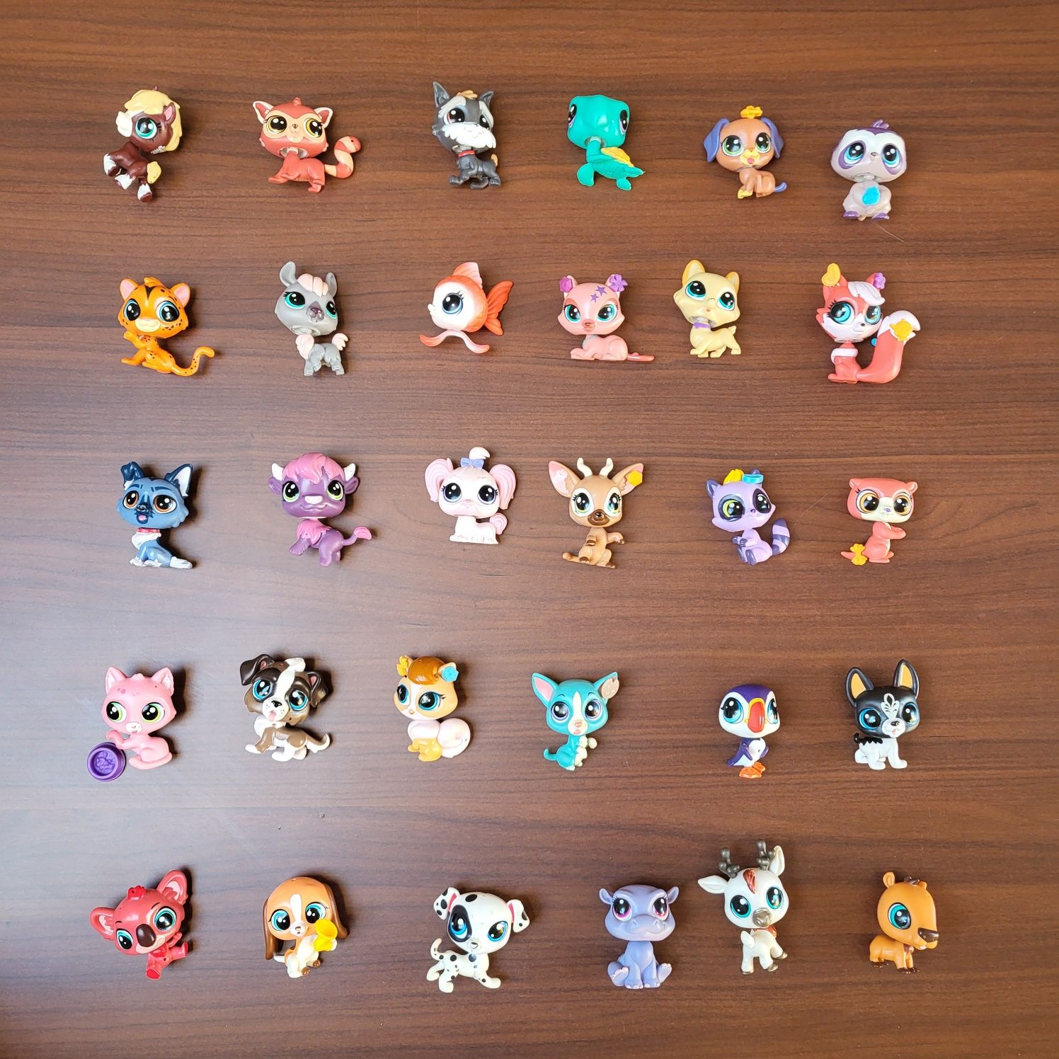 Littlest Petshop 30 sztuk figurki + GRATIS DOMKI