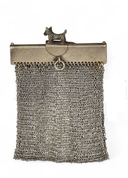 Porta-moedas em malha de prata