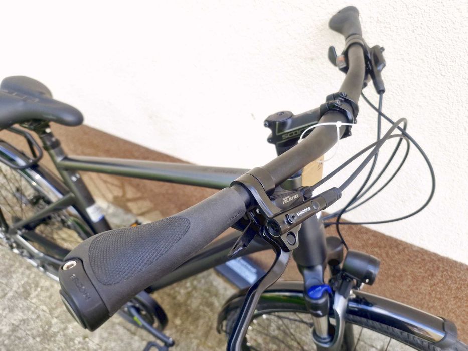 FV23% Rower trekkingowy PEGASUS Premio SL / 55 cm / Alivio 3x9 / ŁADNY