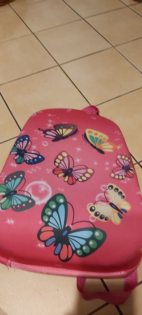 Plecak w motylki 3D dziewczecy