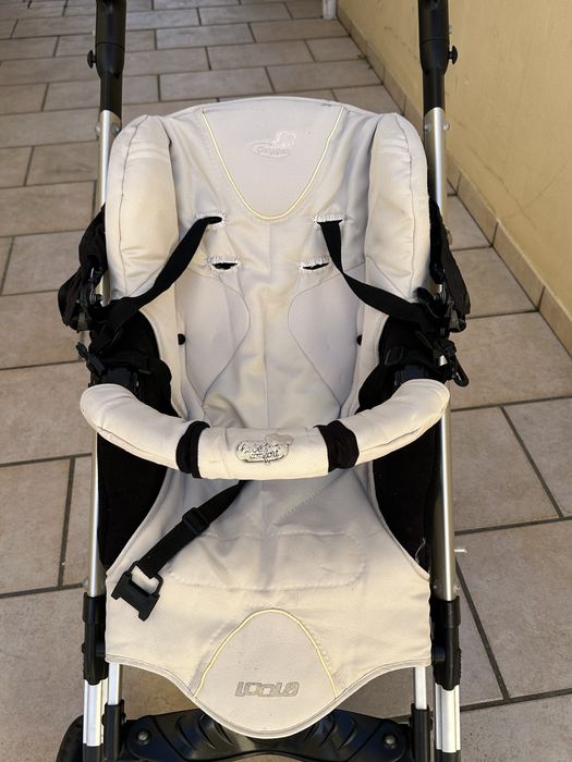 Vendo carro de passeio, bebe confort , com protecao sol