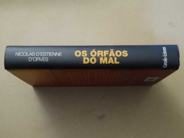 Os Órfãos do Mal de Nicolas D´Estienne D´Orves