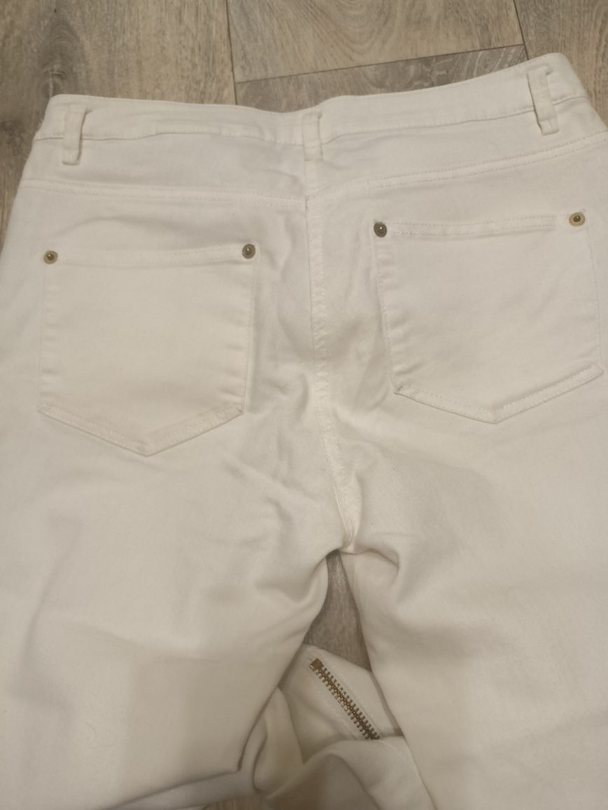 Белые летние джинсы, 34-36р.